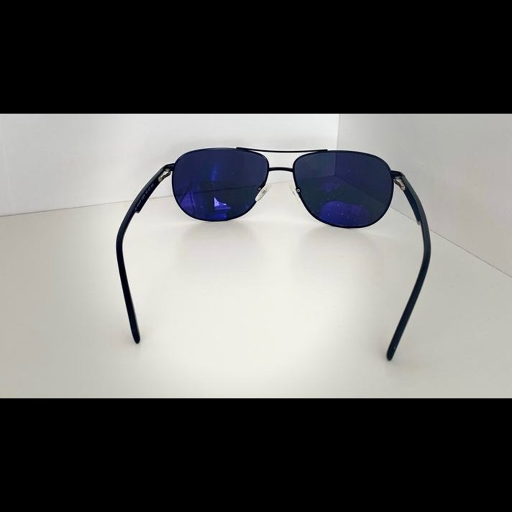 Sunglass Bundle - Picture 9 of 16
